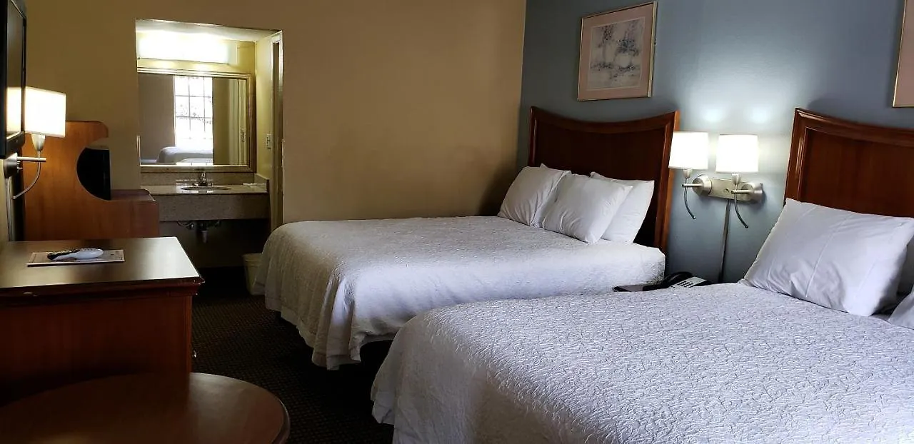 Vista Inn And Suites Nashville Airport East 2*,